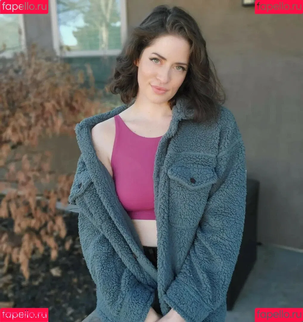 KatiePetersPlays Onlyfans Photo Gallery 
