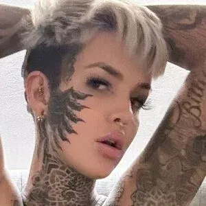 Stefani Marz Onlyfans Photo Gallery 