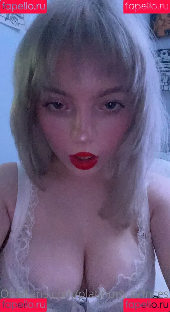 Trap.house.mom Onlyfans Photo Gallery 