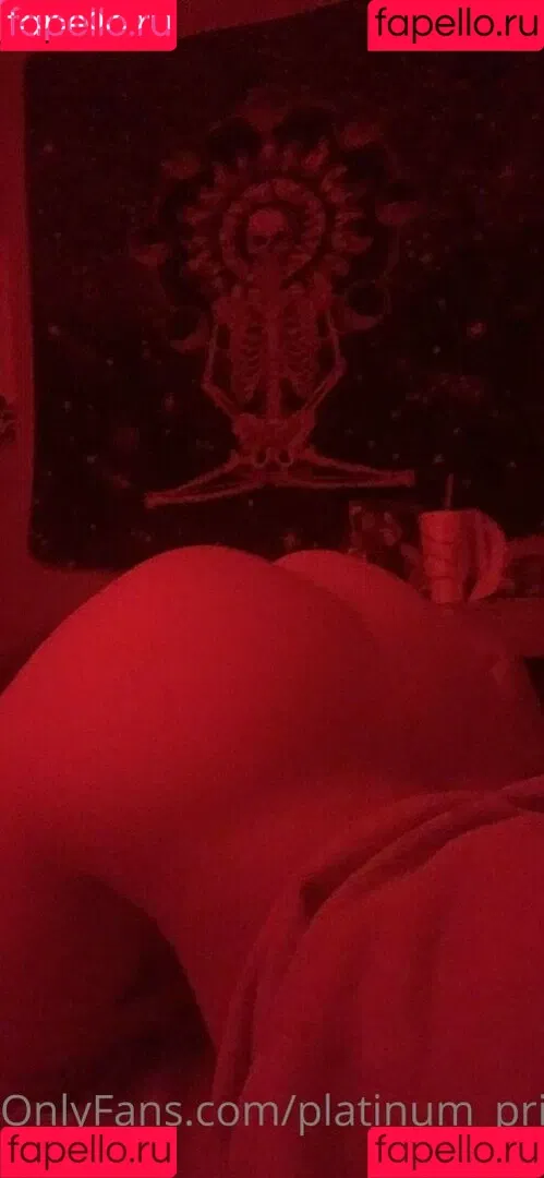 Trap.house.mom Onlyfans Photo Gallery 
