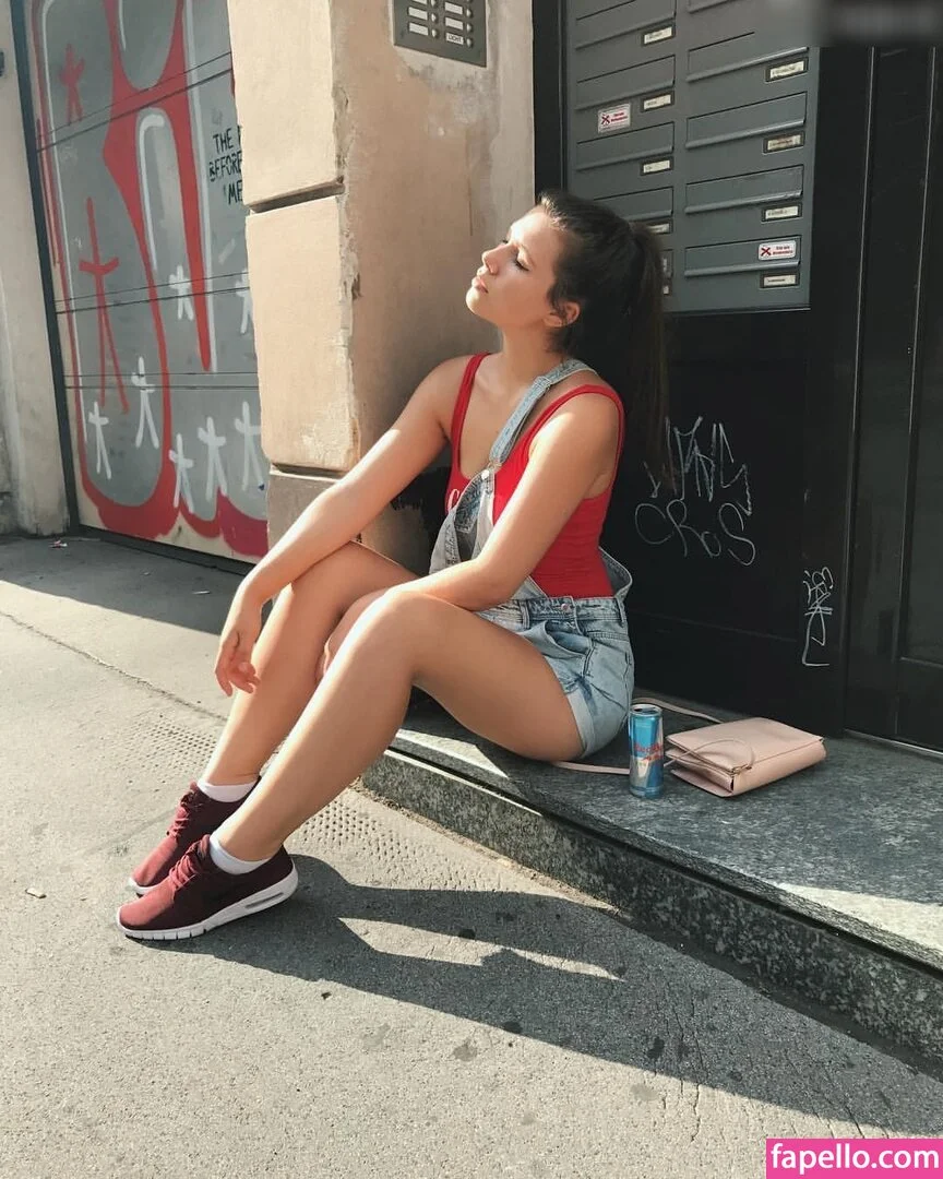 JANAklar Onlyfans Photo Gallery 