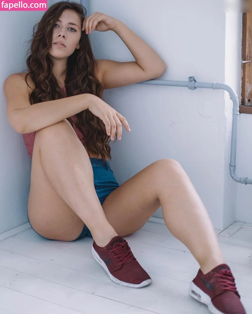 JANAklar Onlyfans Photo Gallery 