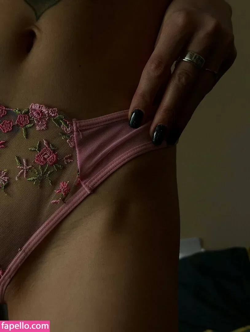 Alena Elizarova Onlyfans Photo Gallery 