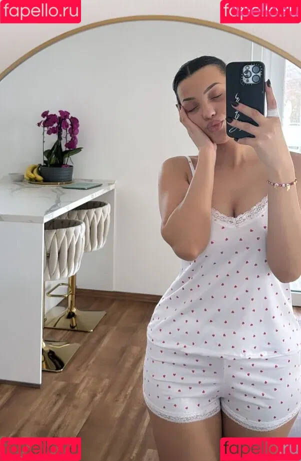 Jiena Viduka Onlyfans Photo Gallery 