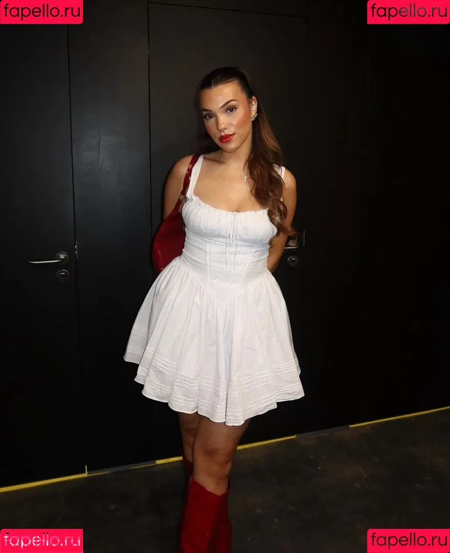 Jiena Viduka Onlyfans Photo Gallery 