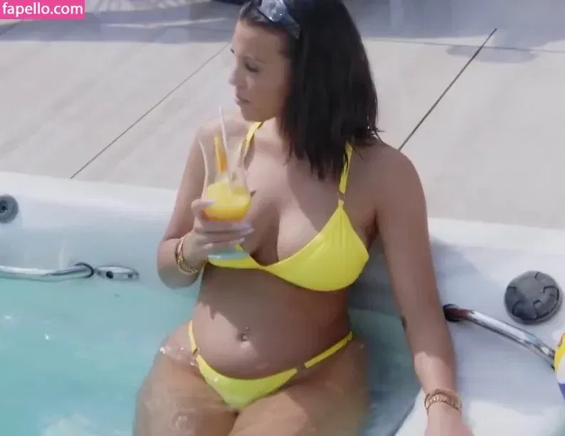 Jiena Viduka Onlyfans Photo Gallery 