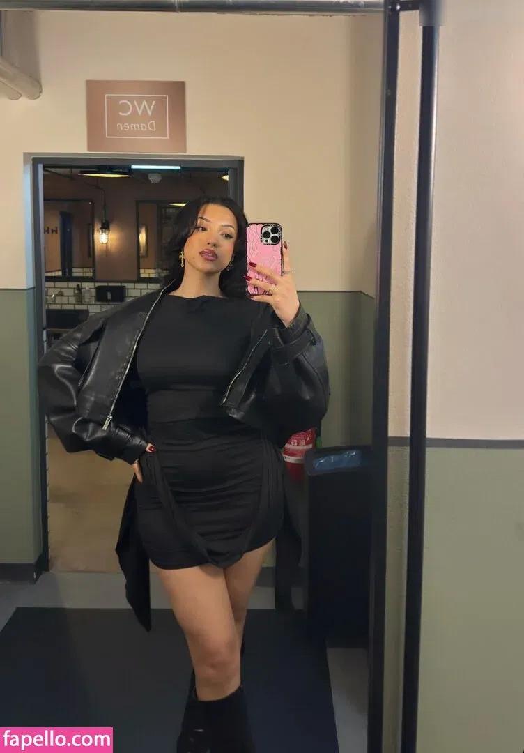 Jiena Viduka Onlyfans Photo Gallery 