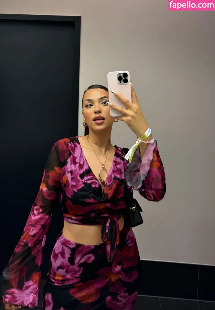 Jiena Viduka Onlyfans Photo Gallery 