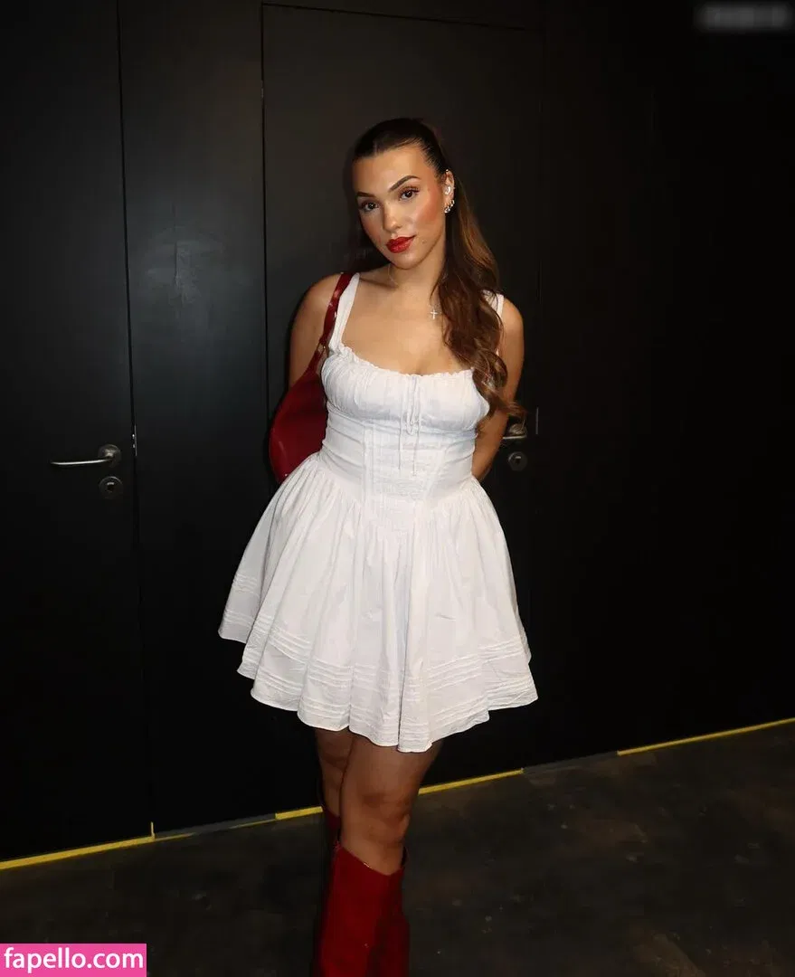 Jiena Viduka Onlyfans Photo Gallery 