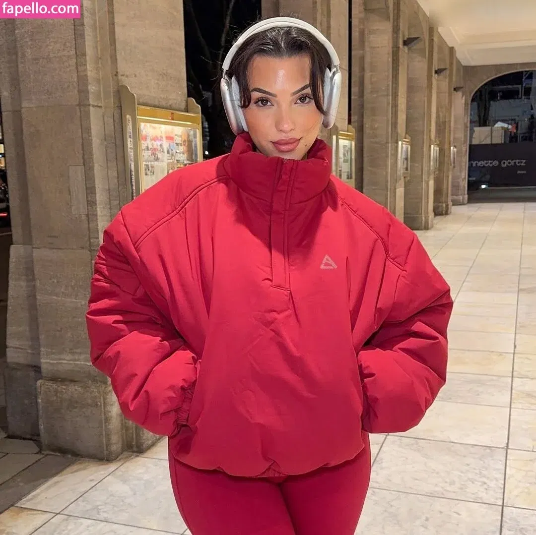 Jiena Viduka Onlyfans Photo Gallery 