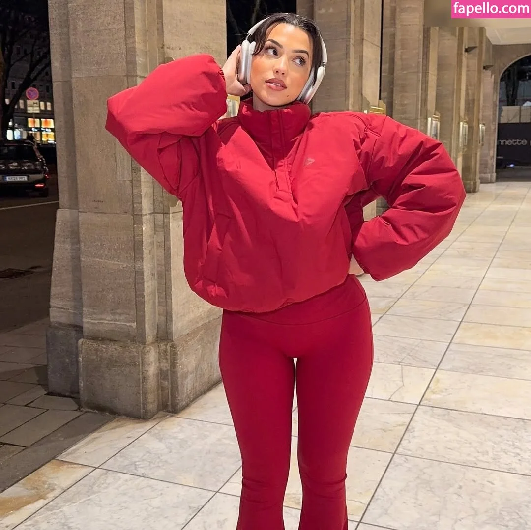 Jiena Viduka Onlyfans Photo Gallery 