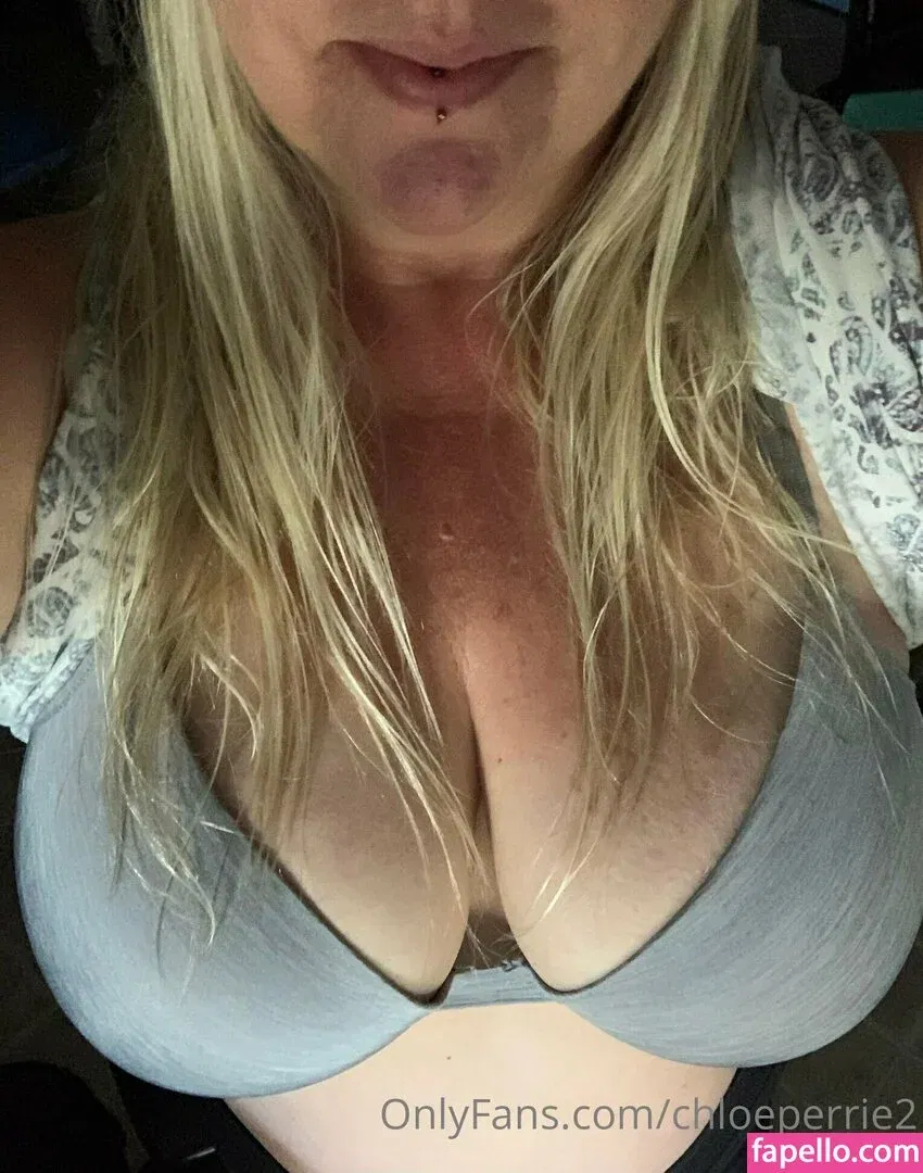 chloeperrie2 Onlyfans Photo Gallery 