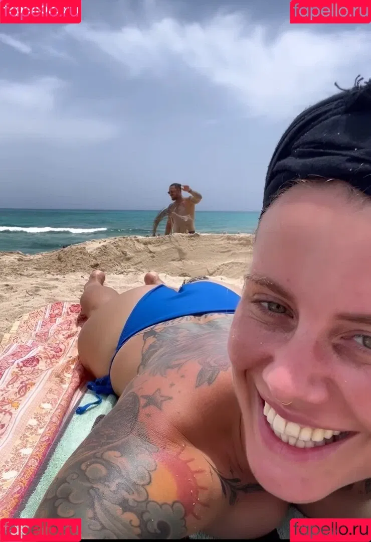 Pia Tillmann Onlyfans Photo Gallery 