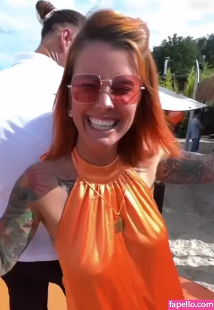 Pia Tillmann Onlyfans Photo Gallery 