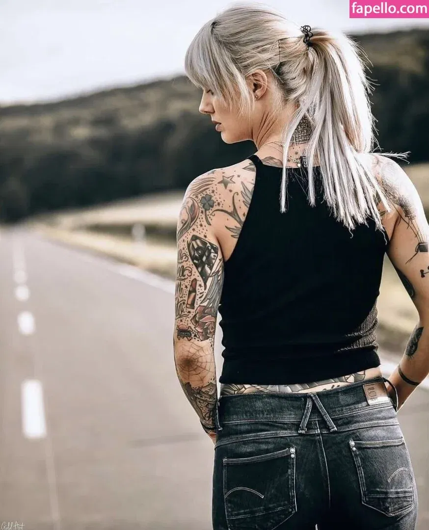 Pia Tillmann Onlyfans Photo Gallery 