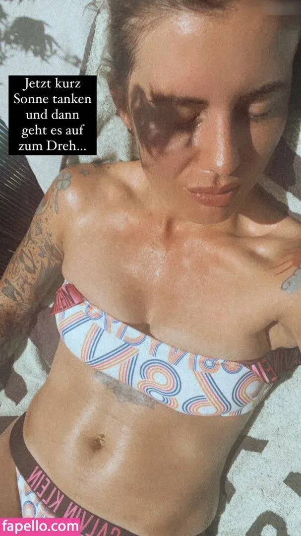 Pia Tillmann Onlyfans Photo Gallery 