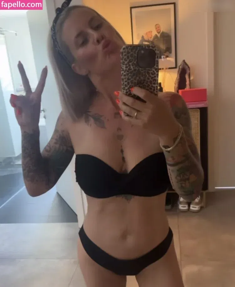 Pia Tillmann Onlyfans Photo Gallery 