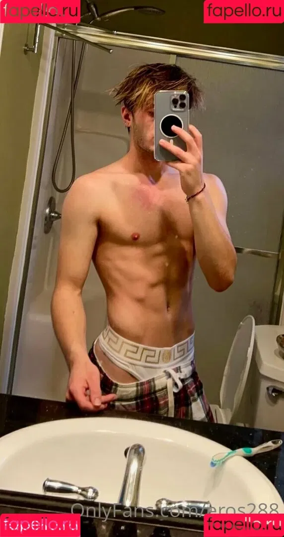eros288 Onlyfans Photo Gallery 