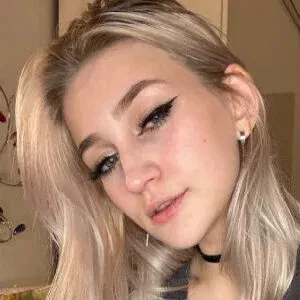 Moonsi Morfin Onlyfans Photo Gallery 