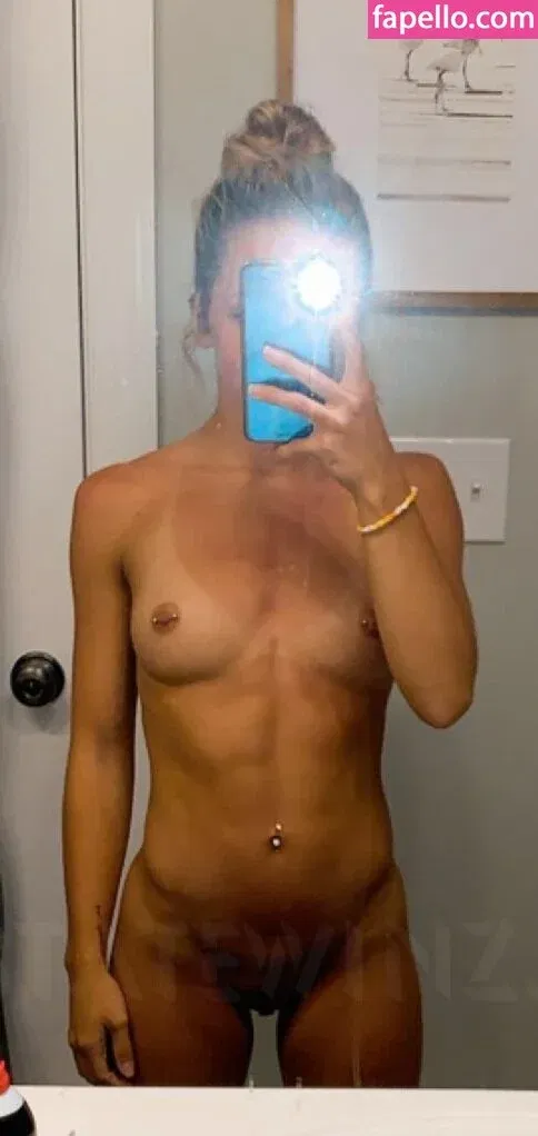 Allie Ross Onlyfans Photo Gallery 