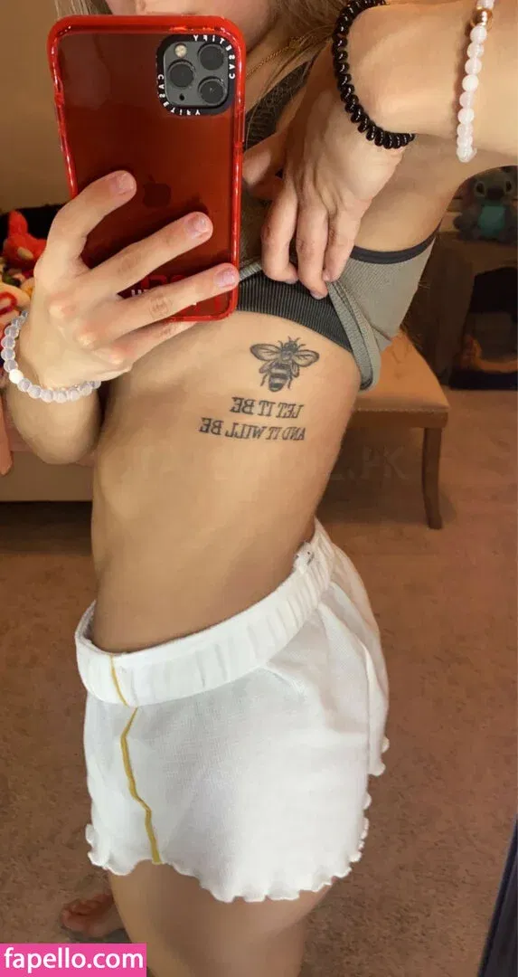 Allie Ross Onlyfans Photo Gallery 