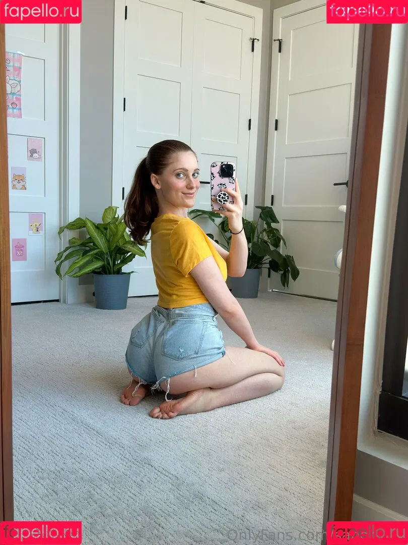 emilybel Onlyfans Photo Gallery 
