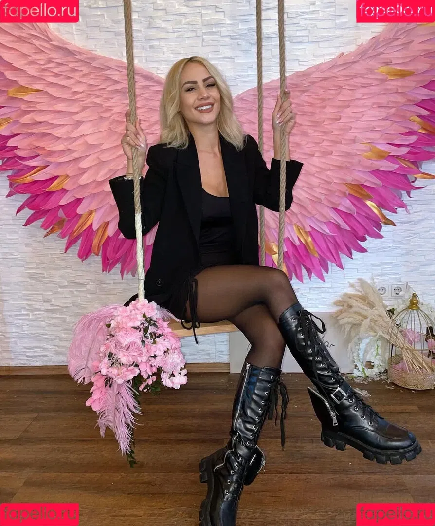 I.am.nicolepop Onlyfans Photo Gallery 