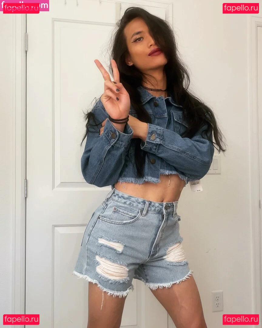 I.am.nicolepop Onlyfans Photo Gallery 