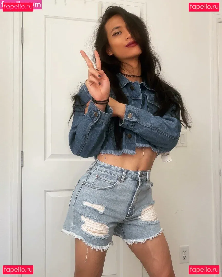 I.am.nicolepop Onlyfans Photo Gallery 