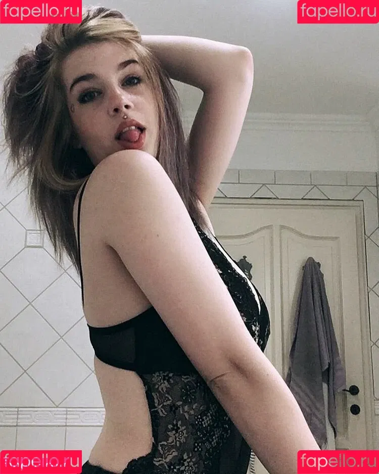 inkstawitch Onlyfans Photo Gallery 