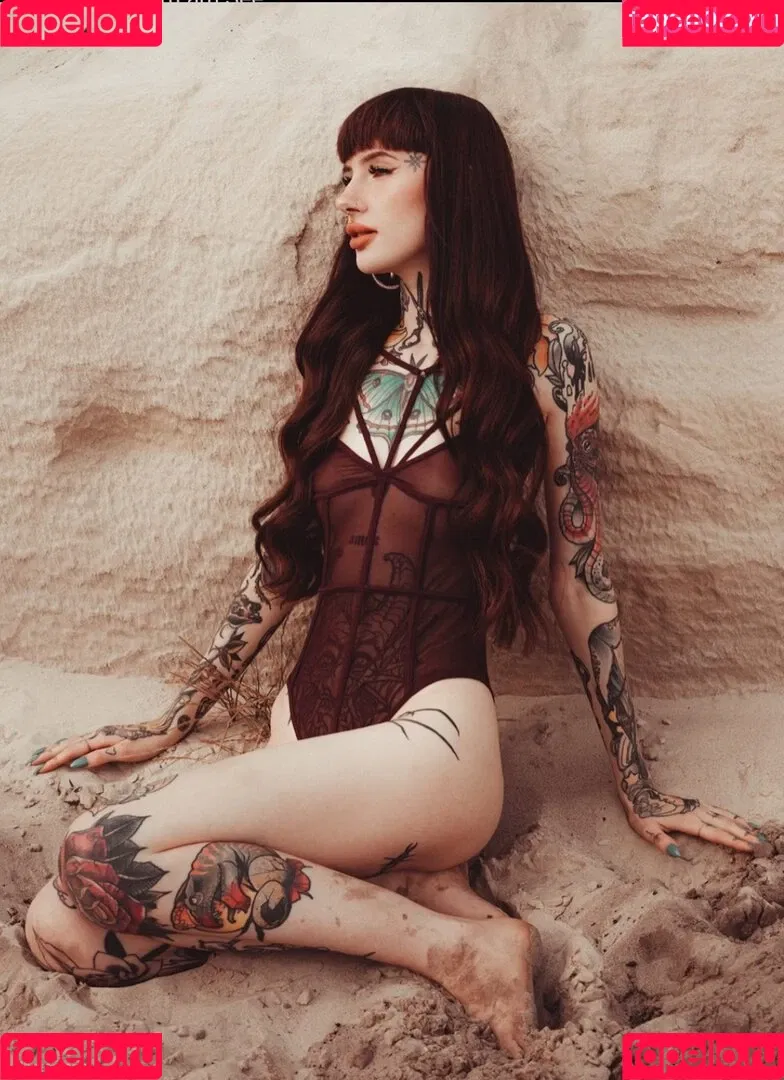 Alina Benson/Alinabnsn Onlyfans Photo Gallery 