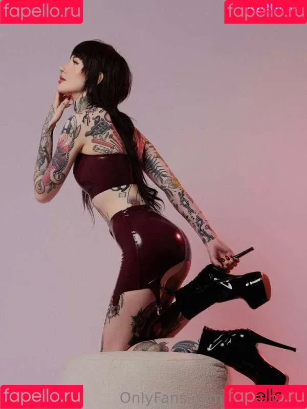 Alina Benson/Alinabnsn Onlyfans Photo Gallery 