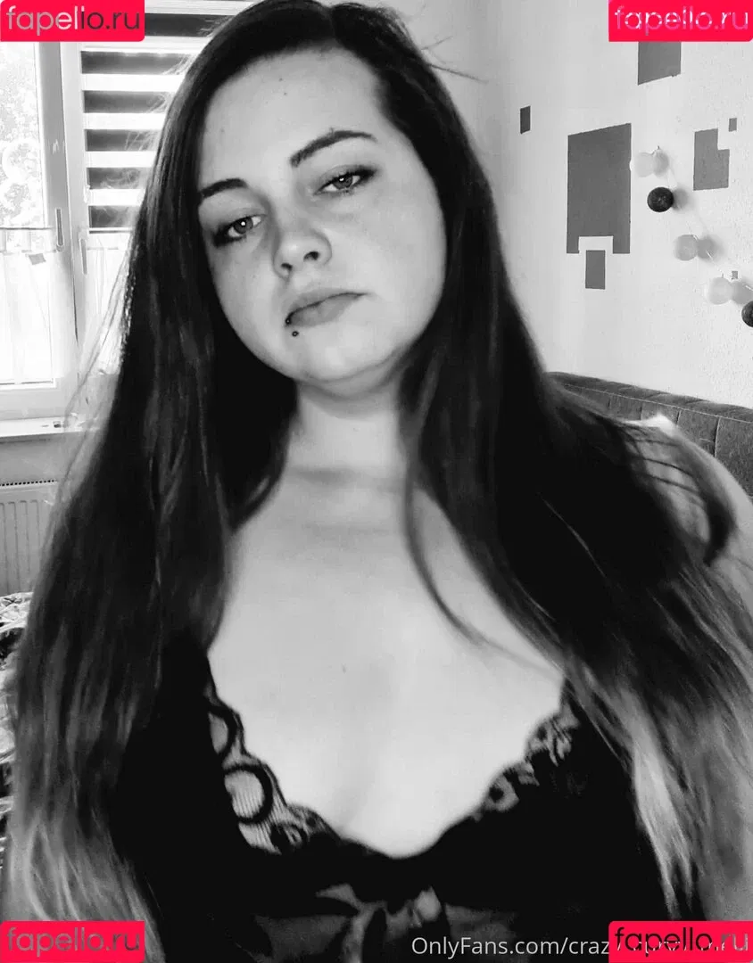 crazy_curvy_melii Onlyfans Photo Gallery 