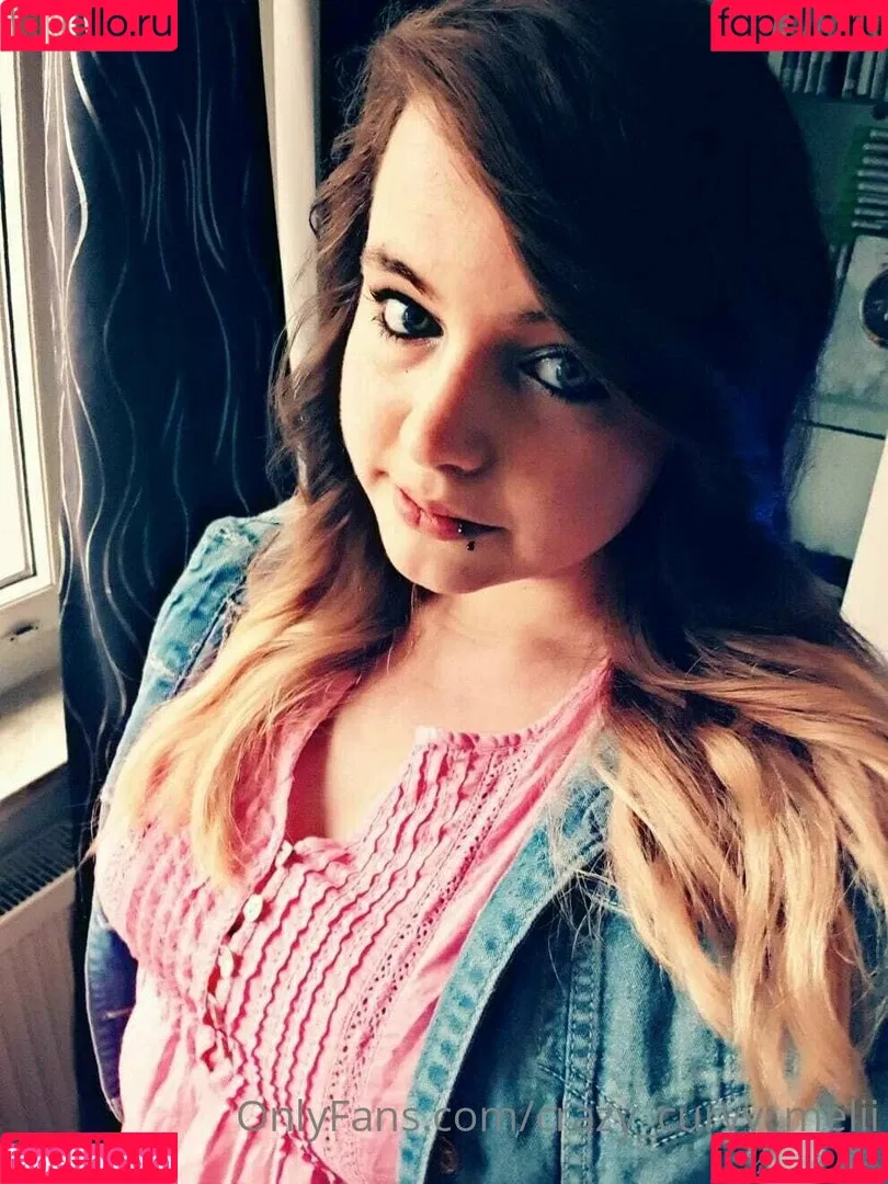 crazy_curvy_melii Onlyfans Photo Gallery 