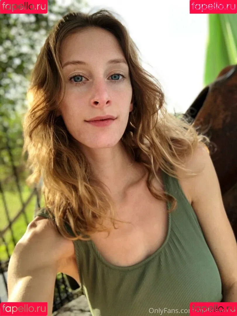 MelissaMae Onlyfans Photo Gallery 