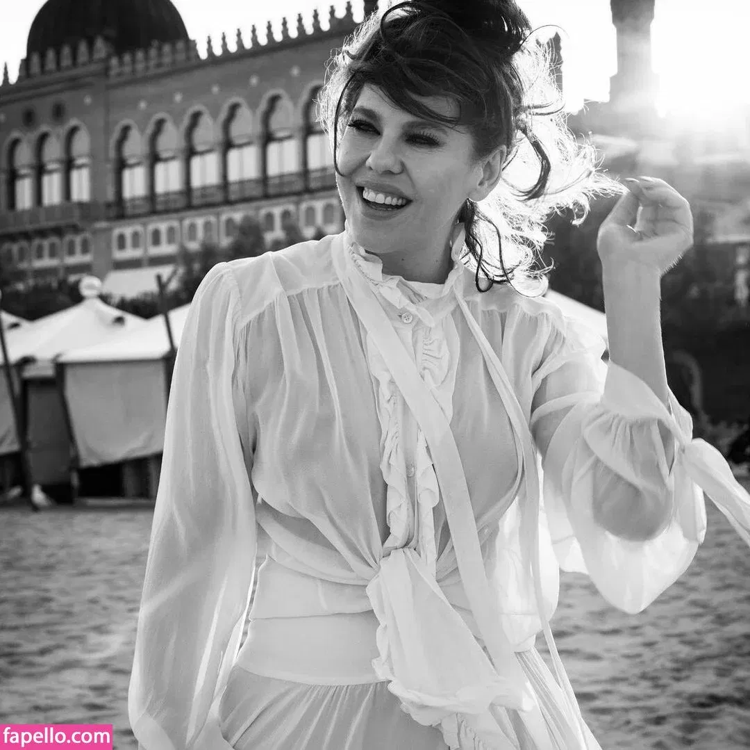 Barbara Paz Onlyfans Photo Gallery 