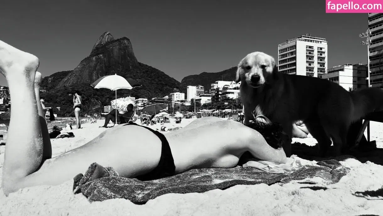 Barbara Paz Onlyfans Photo Gallery 