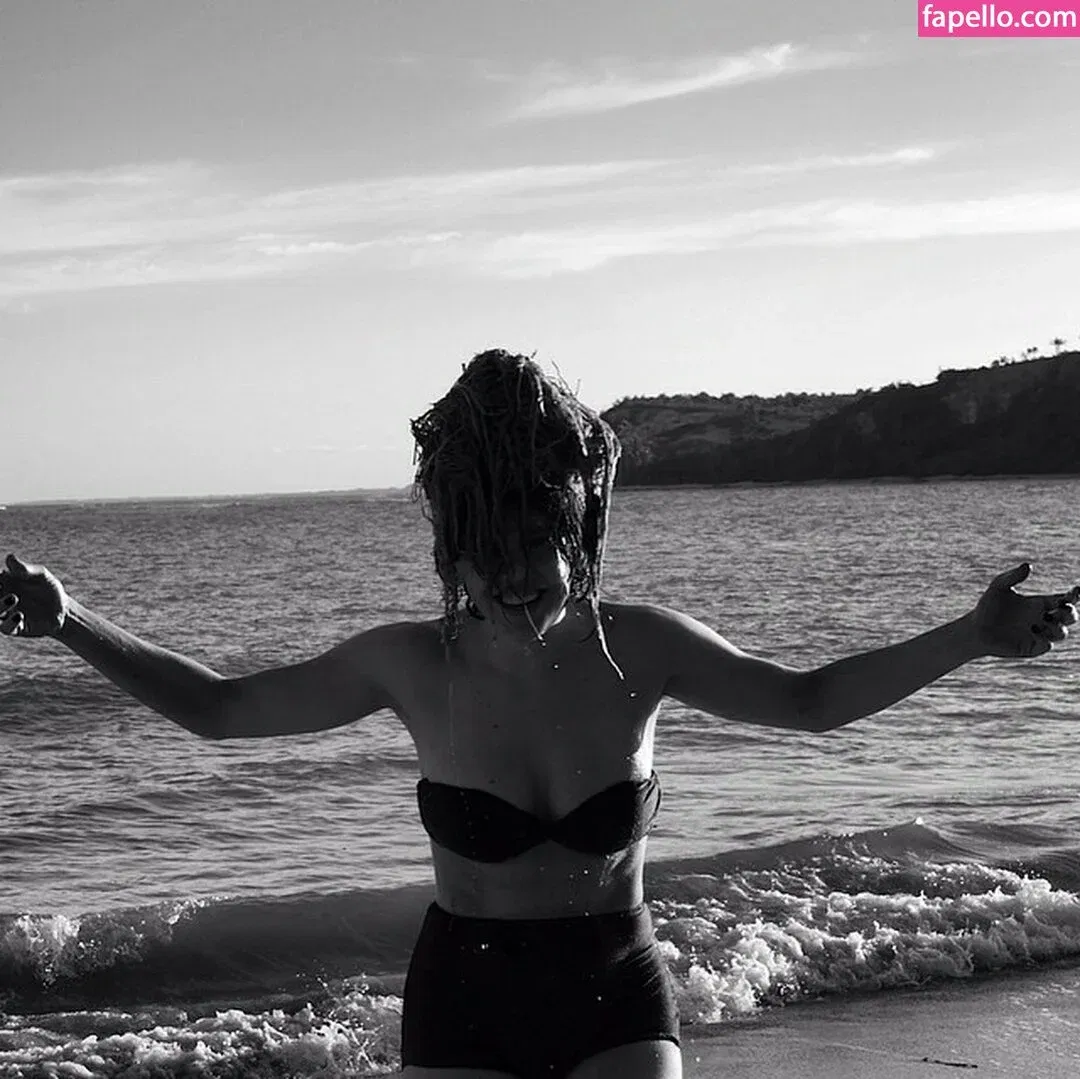 Barbara Paz Onlyfans Photo Gallery 