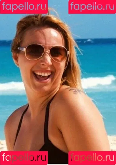 Alinas Landleben Onlyfans Photo Gallery 
