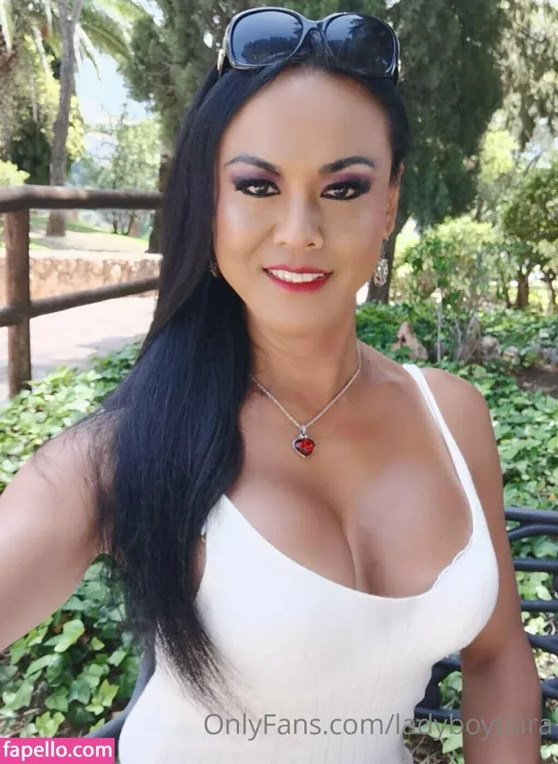 ladyboytiara Onlyfans Photo Gallery 