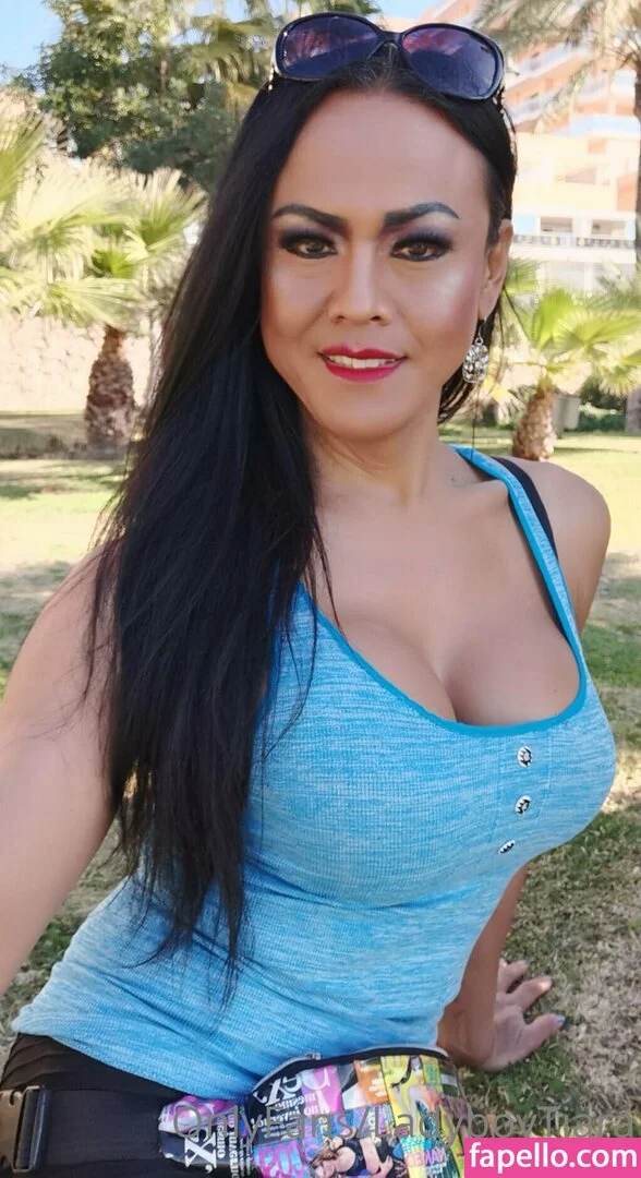 ladyboytiara Onlyfans Photo Gallery 
