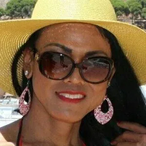 ladyboytiara Onlyfans Photo Gallery 