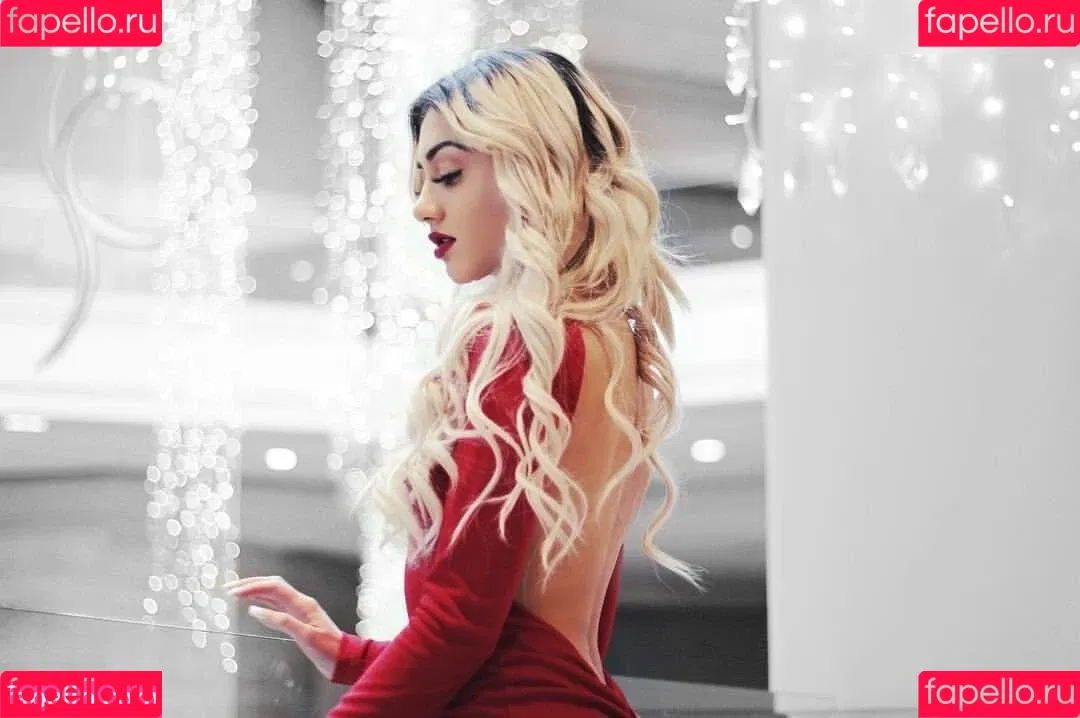 melinda ademi Onlyfans Photo Gallery 