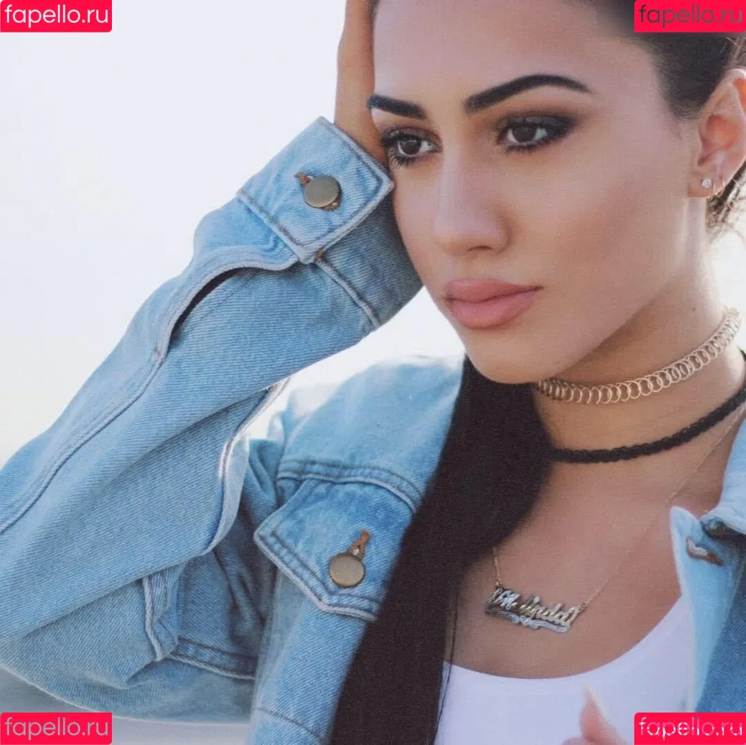 melinda ademi Onlyfans Photo Gallery 