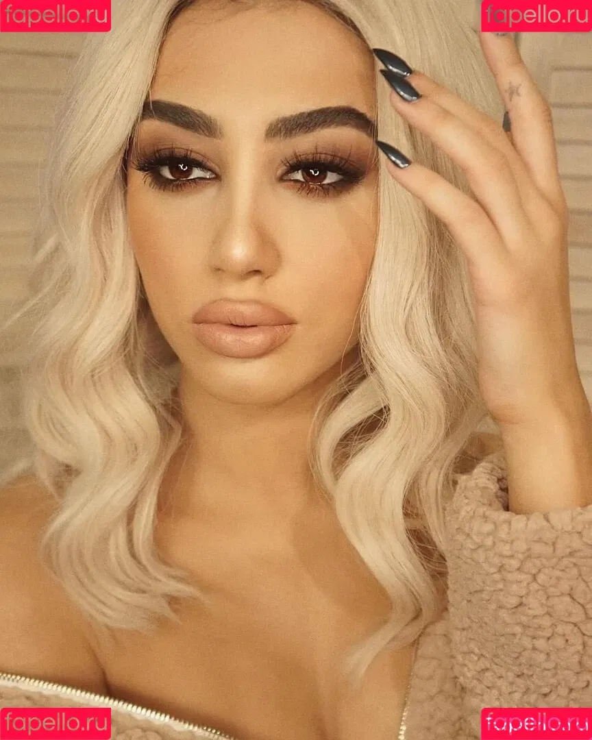 melinda ademi Onlyfans Photo Gallery 