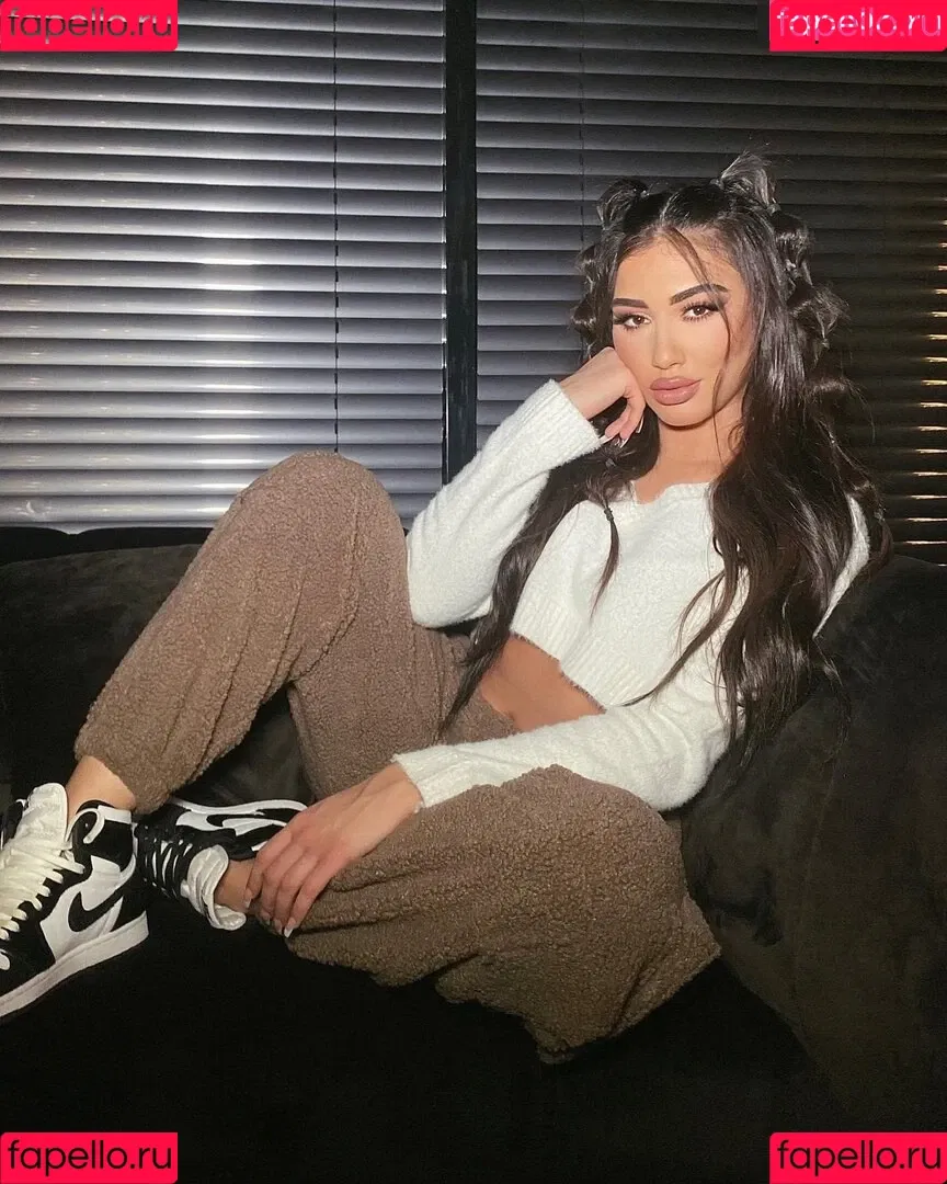 melinda ademi Onlyfans Photo Gallery 