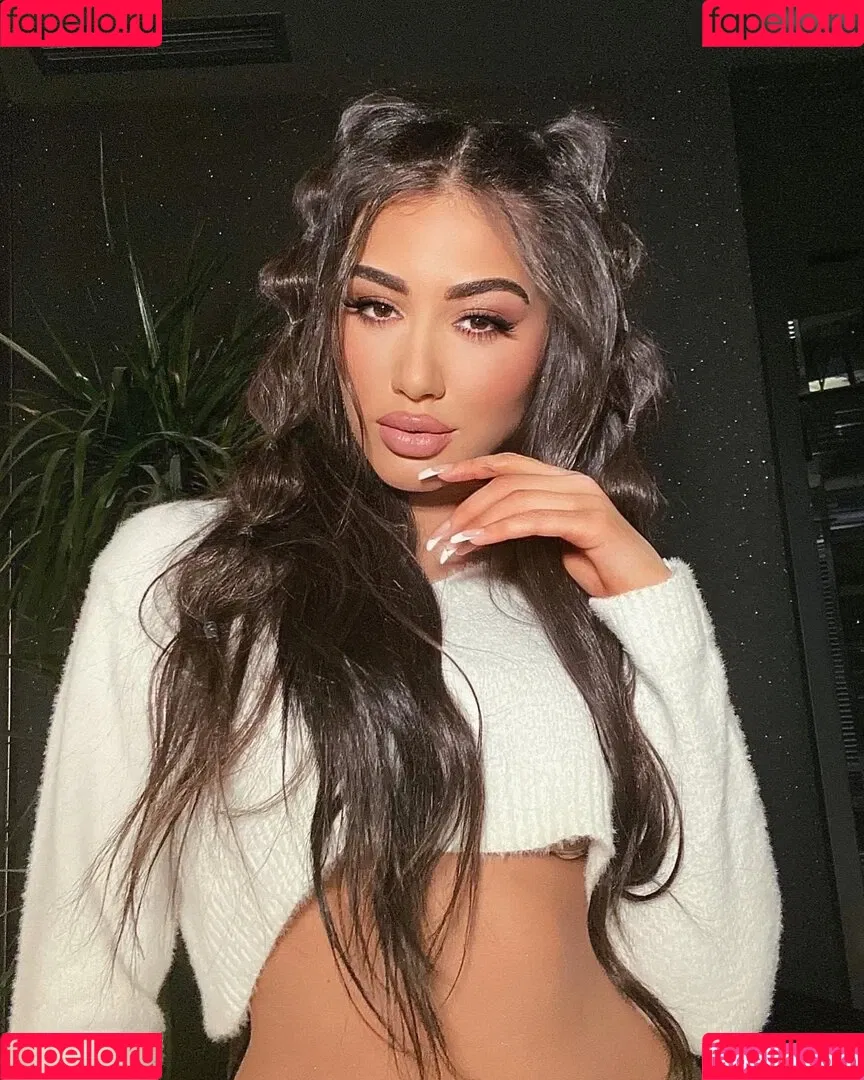 melinda ademi Onlyfans Photo Gallery 