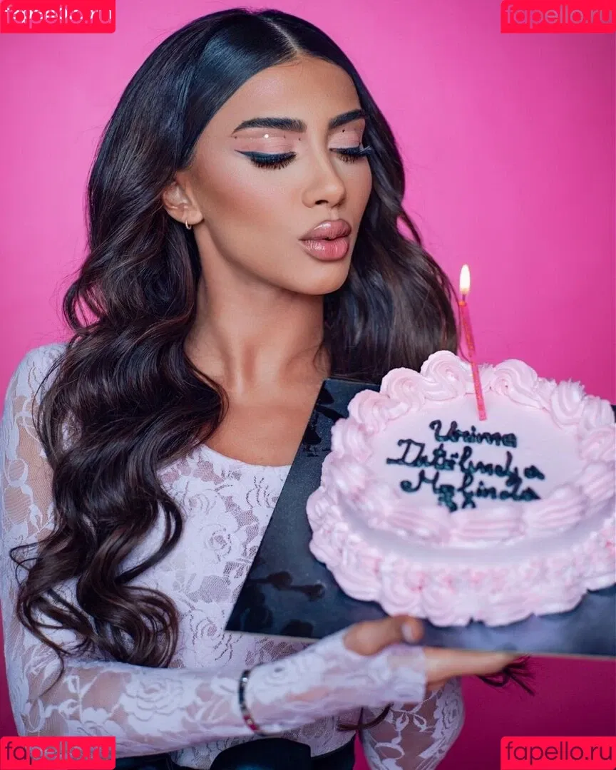 melinda ademi Onlyfans Photo Gallery 