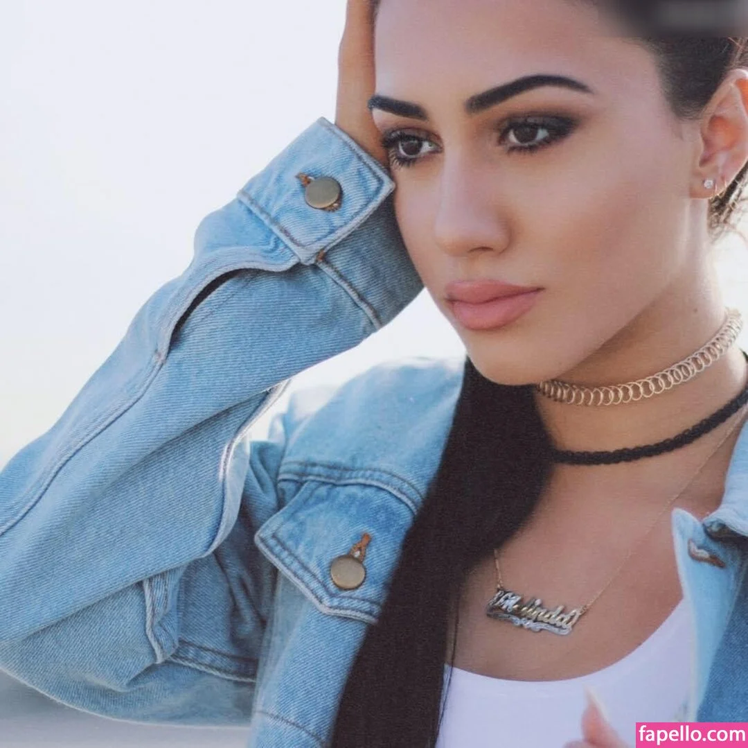 melinda ademi Onlyfans Photo Gallery 