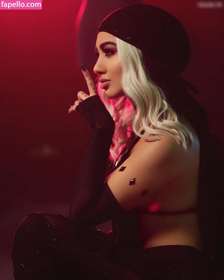 melinda ademi Onlyfans Photo Gallery 